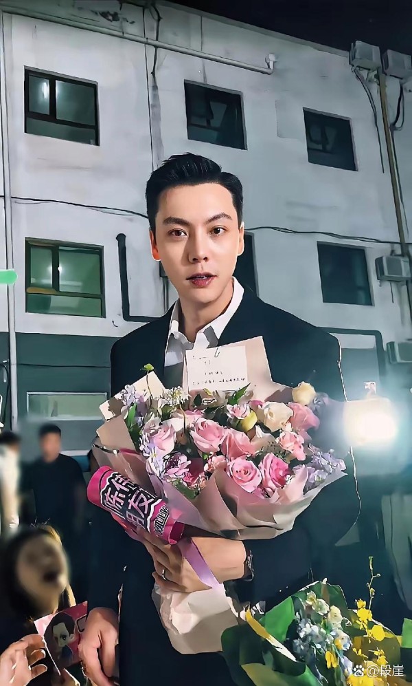 杨幂对陈伟霆的高度评价，确实精准戳中...@段崖的动态