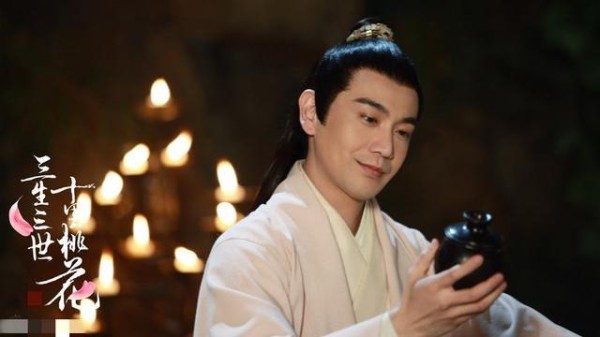 45岁张智尧依然单身，23年演艺生涯无花边新闻，为何如此“干净”