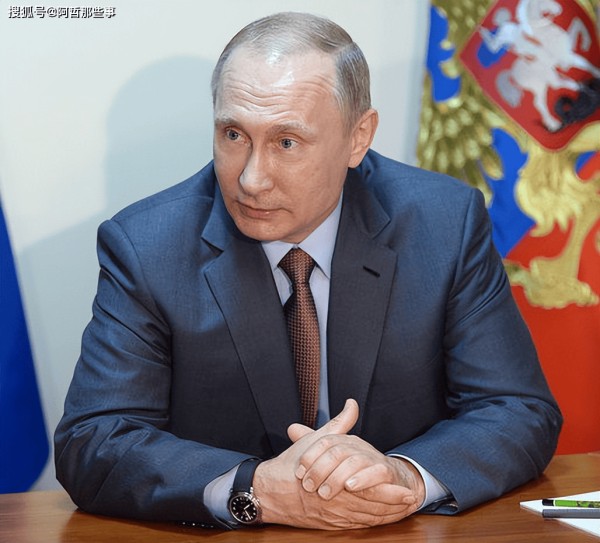 球星“普京式”转会曝光！四年布局竟为重构体坛版图？