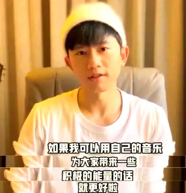 明星动态大盘点：袁冰妍、张杰、乔欣、童星与泰乐