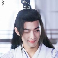 仲天骏跟仲天骐兄弟同...