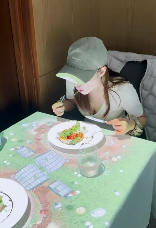 明星夫妻共创商业传奇：从跨界合作到家族传承