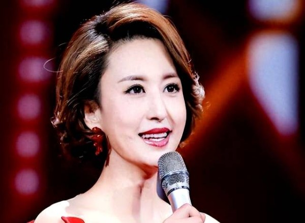 央视女主持私生活谣言有多离谱？