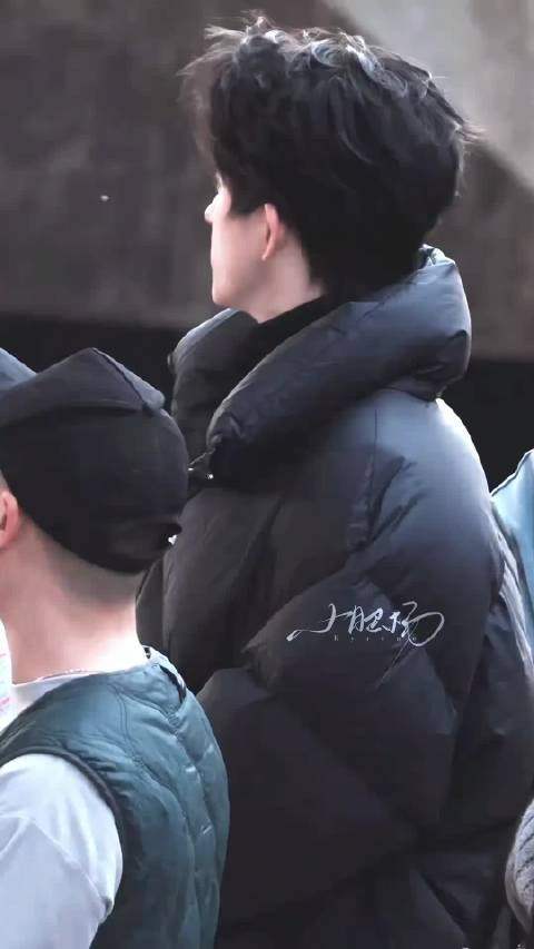 敖瑞鹏真的状态太好了吧,这是谁家的满分男友跑出来了