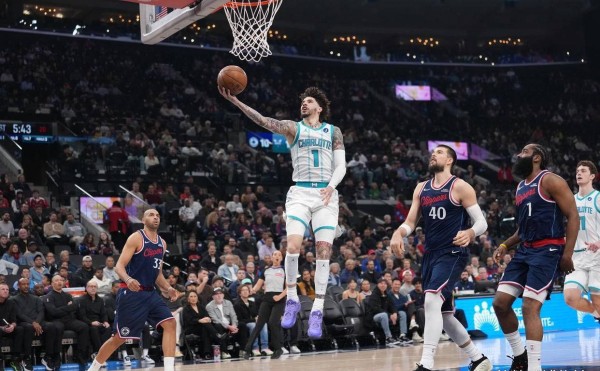 超越巨星！哈登生涯得分升至历史第九 小卡火力全开35分助快船胜黄蜂