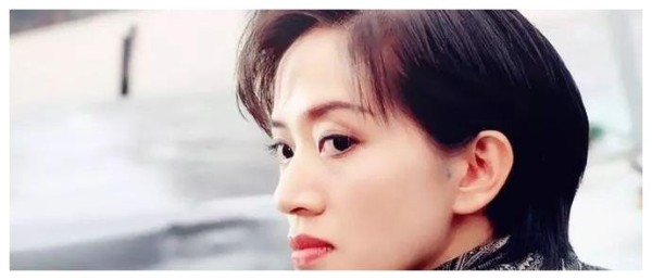 梅艳芳生病,200位明星在病房外守候,最后送走她的却不是刘德华