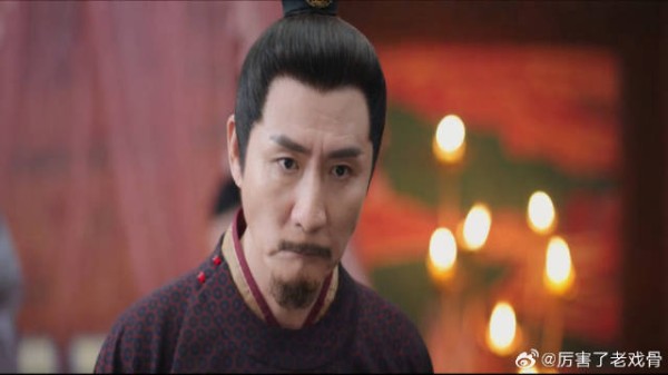 家里乱成一锅粥 亲爹却只想保官位，被嘲：你配吗