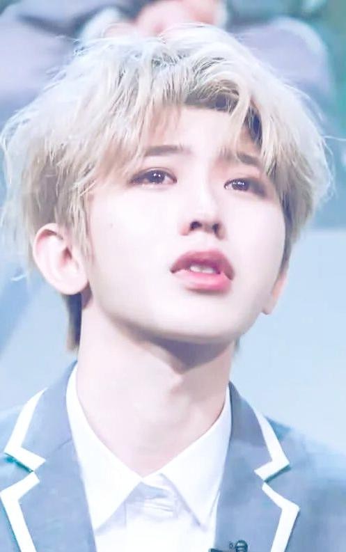 明星时光倒流：合照中的岁月故事