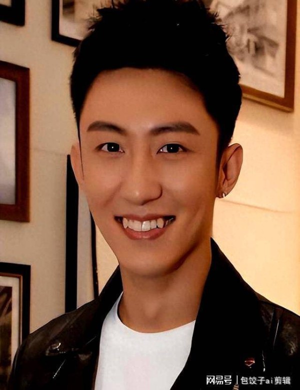 33岁黄景瑜身体出状况。戳破男星赚钱不顾身的真相