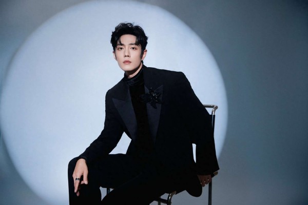 内娱流量大洗牌?梓渝和田栩宁,竟和肖战一起获年度星光人物