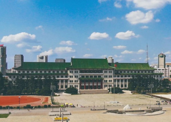 走进长春网红打卡地——地质宫博物馆