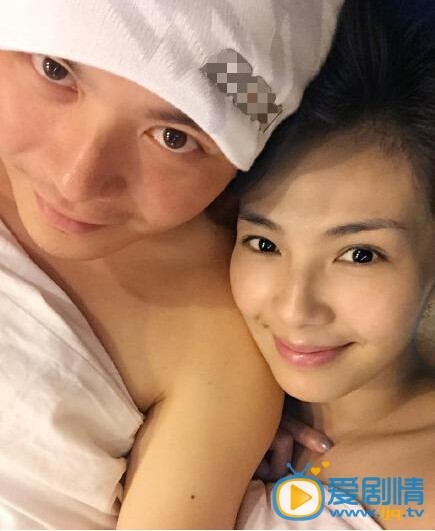 劉濤和老公王珂床照曝光