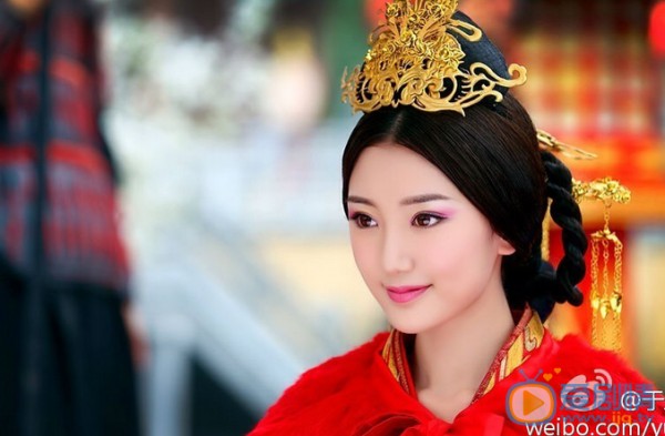 毛曉彤《雲中歌》劇照 毛曉彤個人資料簡介