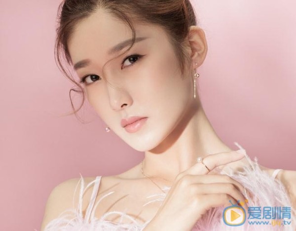 王雙個人資料簡介 王雙寫真