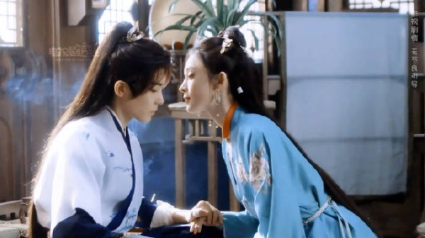 陆江来荣善宝姐弟恋吻戏引关注