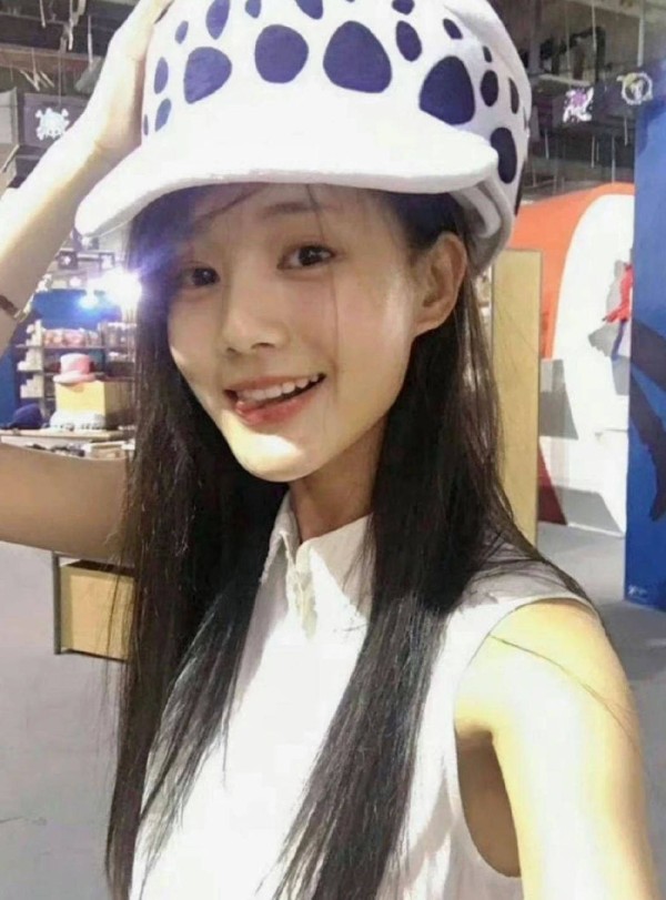 素人李一桐,出道前的“潜力新星”,被发掘啦!