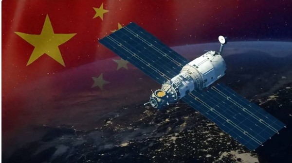 反制开始！星链多次威胁中国空间站后，我国新增20万颗卫星申请！
