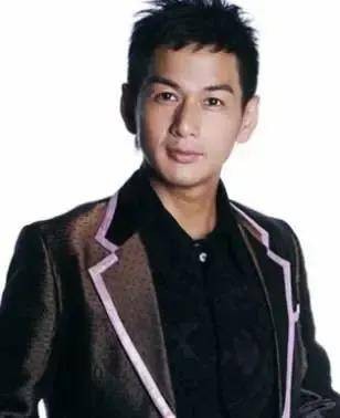 吴家乐当年婚礼合照被曝光，太太因遗产被控告，上演豪门争产大戏