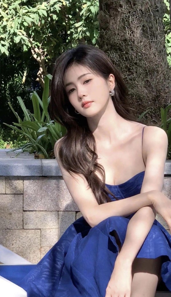 白鹿的时尚秘籍：解锁你的穿搭新境界！