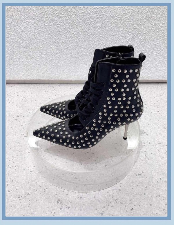 明星同款！ANNAKIKI穿搭