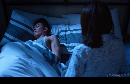 当爱情里的失望攒够了，舍不得离开就是犯贱