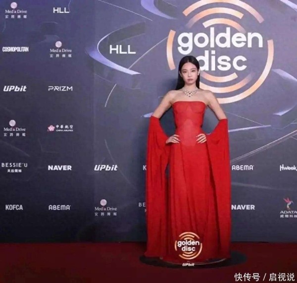 小S陪女儿追星男团！打扮很酷心情很好，与蔡依林许光汉同框站C位