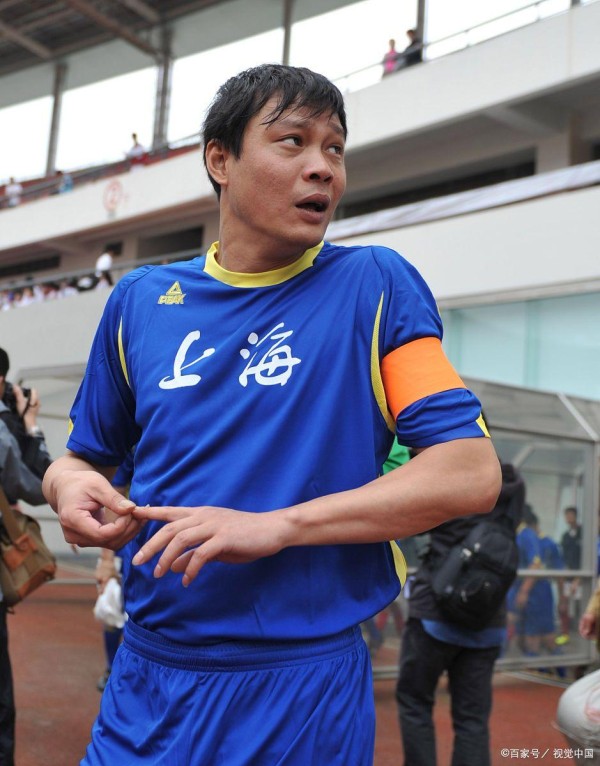 球类运动有哪些，中国有哪些有名的人，并说下成就？