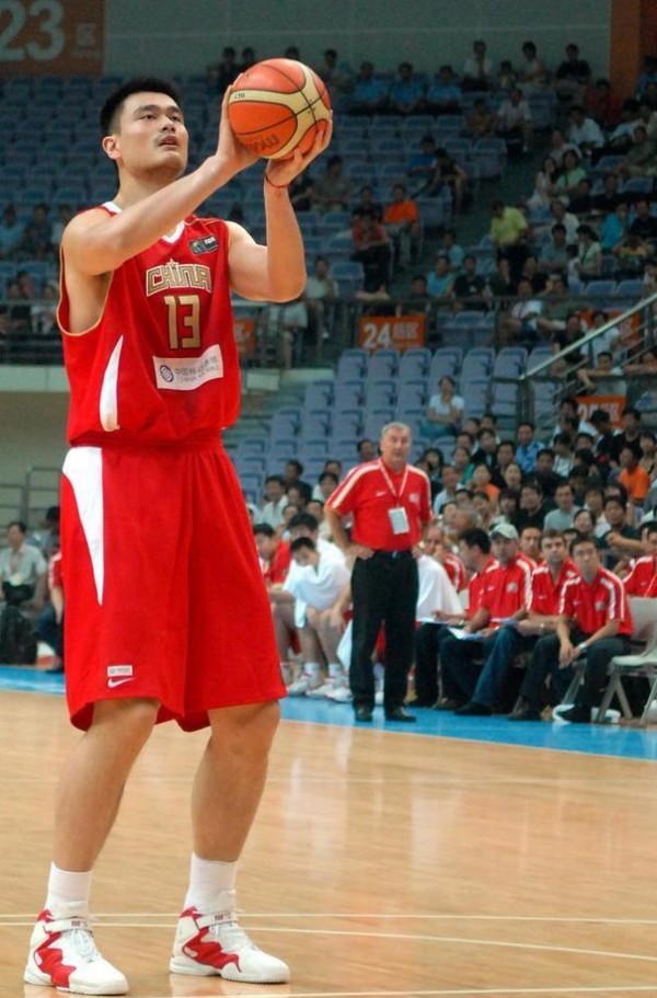 中国最伟大的篮球运动员TOP5：第一名无可争议，中国乔丹胡卫东入选