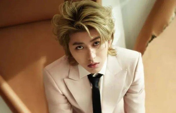 蔡徐坤的粉丝真是天才吗？揭秘ikun们的双面人生