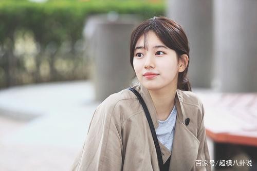 三位因长相优越被JYP星探在厕所挖掘的爱豆，林在范以第一名考入