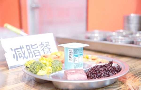 舞蹈集训的全貌：从清晨到夜晚的舞蹈生真实体验