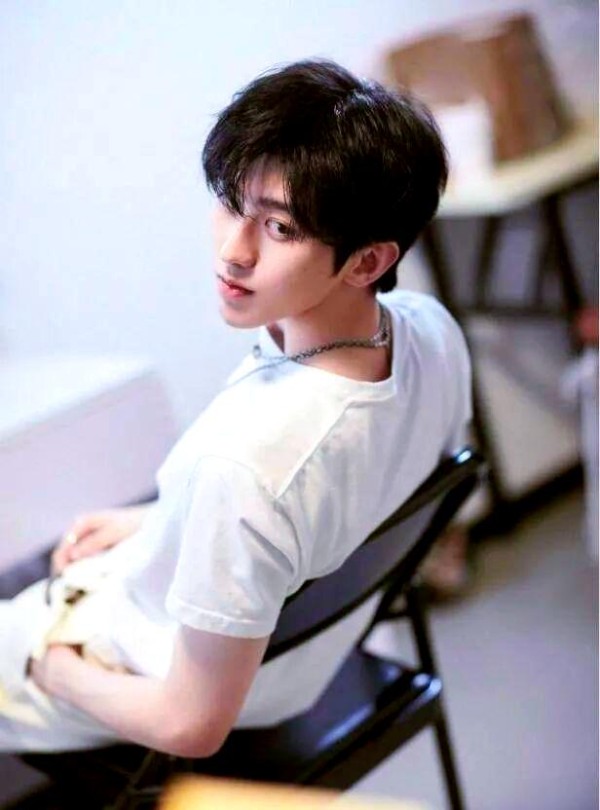 不同领域顶级明星同框：期待与惊喜