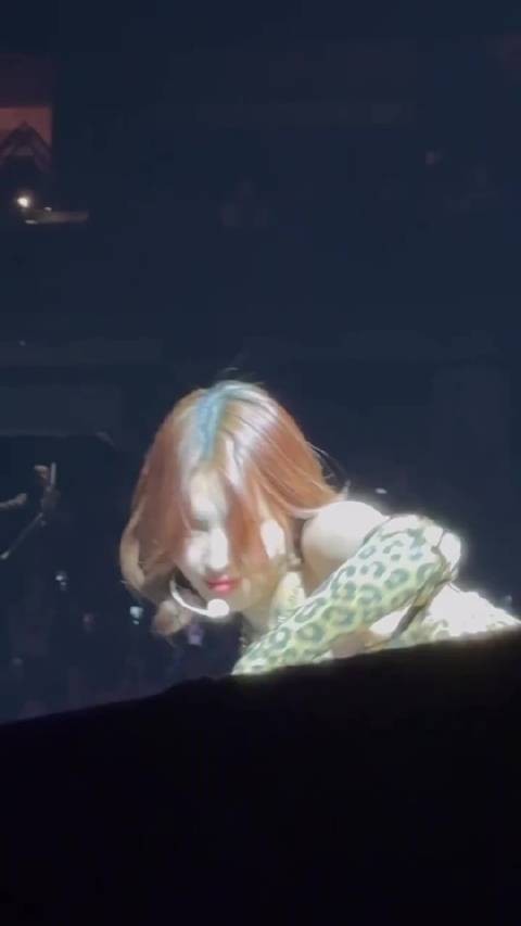 Dance break还是得看大主舞momo直拍 平井桃在你脸上跳舞什么感觉？