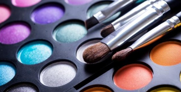 俏佳人化妆品加盟优势