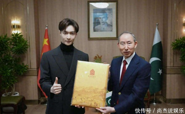 亦正亦邪，张艺兴开年就给娱乐圈一大暴击，他的终极目标有戏