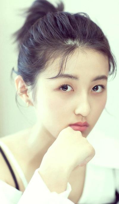 00后演员的崛起与蜕变：突破与成长