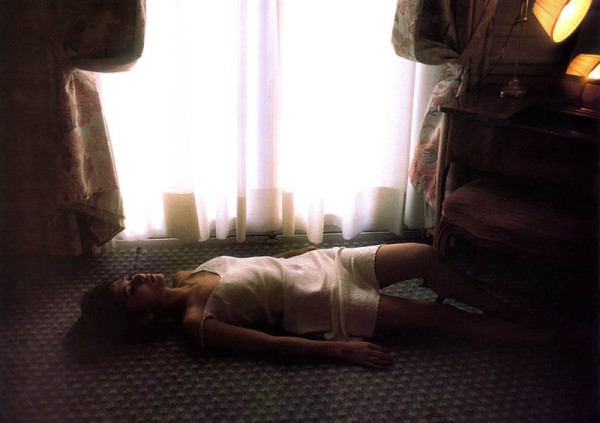 日本演员主持人齐藤庆子（斉藤 慶子 / Saitō Keiko）艺术情绪写真集《《採光の個室》《《誘惑》