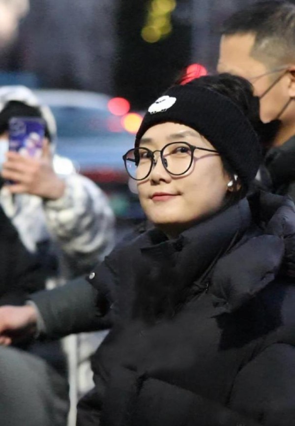 马年春晚第1次联排恰逢北京第一场雪