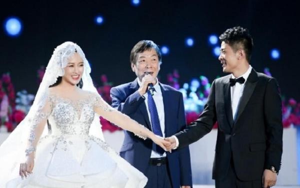 网红半个亿办婚礼却赚回一个亿，事后涨粉千万，还与成龙交为朋友