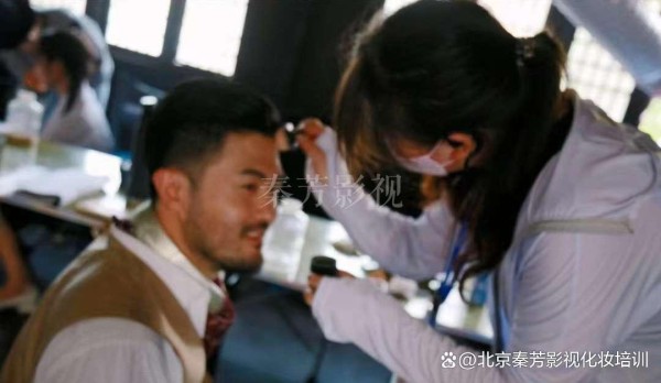 影视化妆团队协作：高效出妆的核心法则