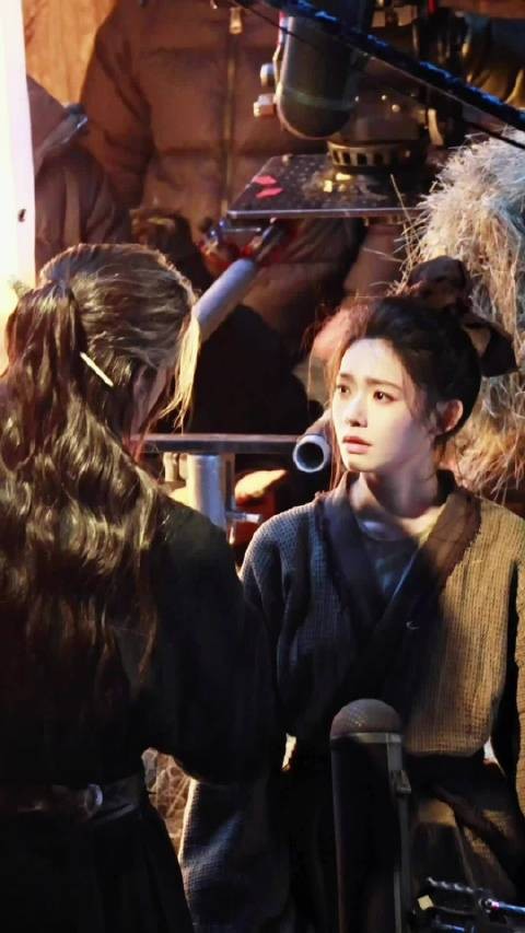 张凌赫林允《归鸾》路透曝光，虐心氛围引热议