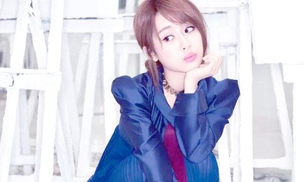 杨紫荣获腾讯星光盛典奖，未来展望与发展之路