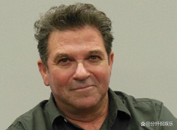 好莱坞巨星安德森被曝去世，享年67岁，妻子公布其生前照片