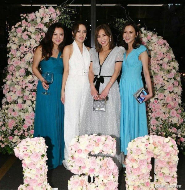 香港著名女星嫁给富商生活过得优裕，为照顾儿子淡出娱乐圈