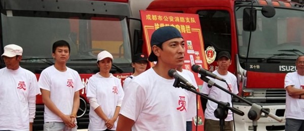 超十亿捐款的明星慈善家,他们如何以爱心照亮人生舞台