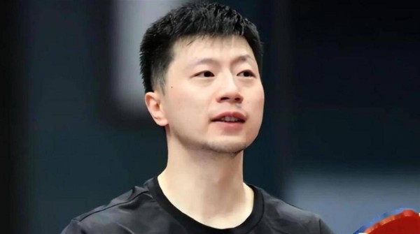 卸任队长手握天价代言，马龙意大利新岗曝光，五位数车马费只是零头？