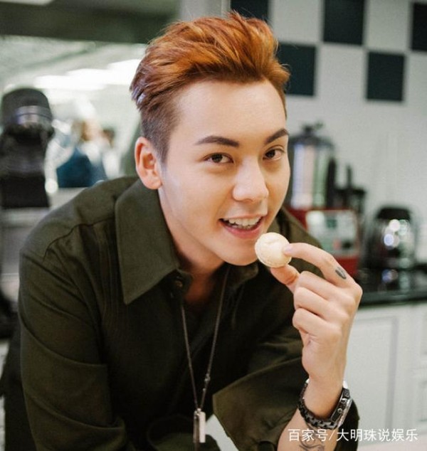 网评男演员影响力榜，第1不是“金鹰影帝”李易峰，胡歌竟排第6！