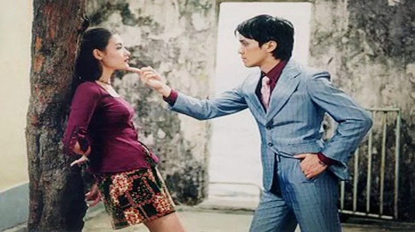 五分钟看完周星驰的“自传”电影《喜剧之王》！