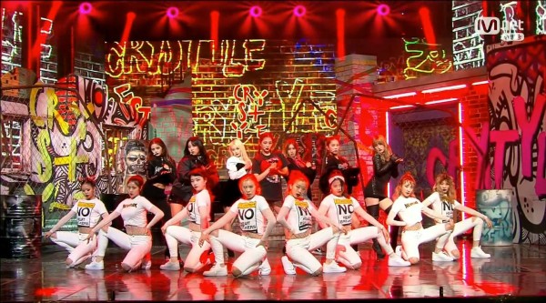 九年前的今天(170119)，CLC 带来的回归舞台 60帧