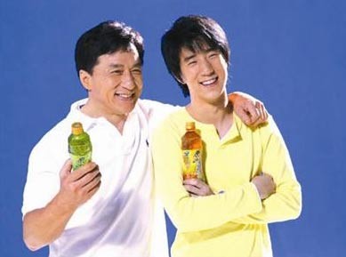 明星家属进军娱乐圈